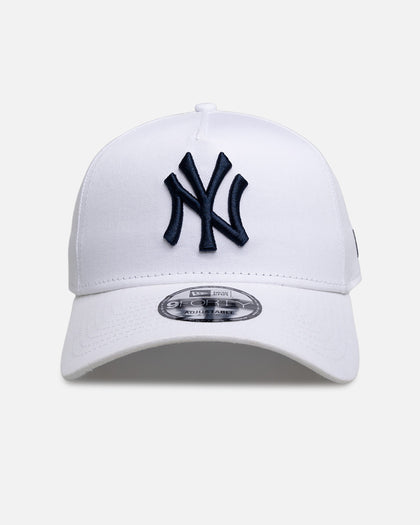 New Era New York Yankees "Best Of" 9Forty A-Frame Snapback White