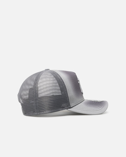 New Era New York Yankees 'Gradient Trucker' 9FORTY A-Frame Trucker Snapback Grey