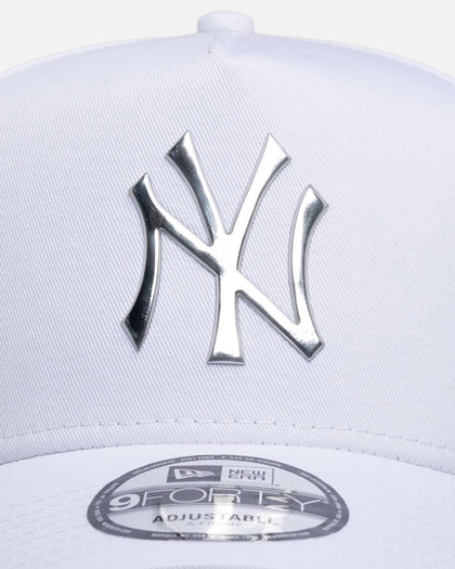 New Era New York Yankees 'White Silver' 9FORTY A-Frame Snapback White/Silver