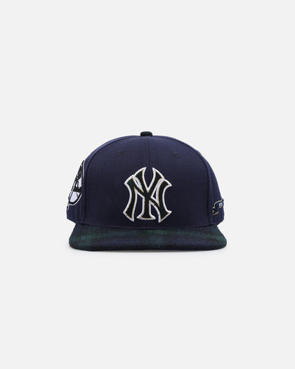 Pro Standard New York Yankees Pro Prep Plaid Snapback Midnight Navy