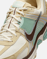 Nike Zoom Vomero 5 Team Gold/Fauna Brown/Pale Ivory