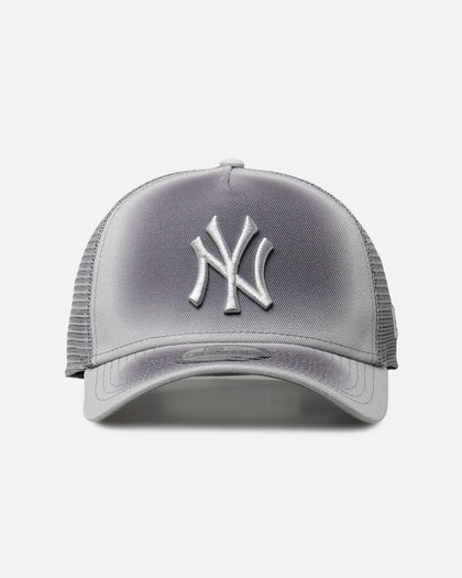 New Era New York Yankees 'Gradient Trucker' 9FORTY A-Frame Trucker Snapback Grey