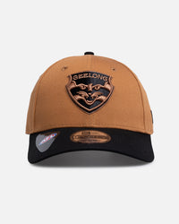 New Era Geelong Cats 'AFL 2026' 9FORTY Strapback Med Beige