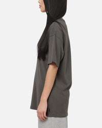 Nike Sportswear Premium Essentials T-Shirt Newsprint