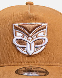 New Era New Zealand Warriors 'NRL 2026' 9FORTY A-Frame Snapback Med Beige