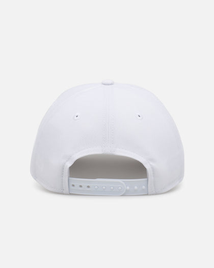 New Era Atlanta Braves 'Easy White' 9FORTY A-Frame Snapback White/White