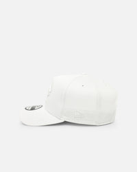 New Era Chicago Bulls 'White/Grey Undervisor' 9FORTY A-Frame Snapback White/White