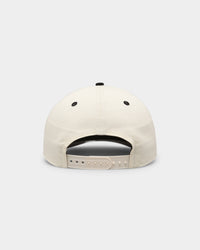 New Era San Francisco Giants '2010's World Series Through The Decades' 2012 World Series Golfer Snapback Chrome White