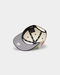New Era San Francisco Giants '2010's World Series Through The Decades' 2012 World Series Golfer Snapback Chrome White