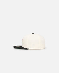 New Era Chicago White Sox Cooperstown 59FIFTY Fitted Chrome White