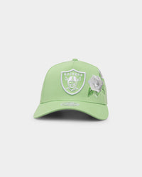 New Era Women's Las Vegas Raiders 'Pastel Rose' 9FORTY A-Frame Snapback Spearmint/White