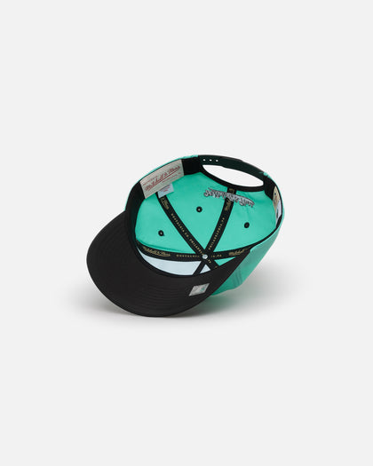 Mitchell & Ness Memphis Grizzlies Nylon Deadstock 2-Tone Snapback Bright Aqua/Black