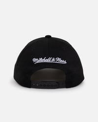 Mitchell & Ness Chicago Bulls NBA Finals Pro Crown Snapback Black