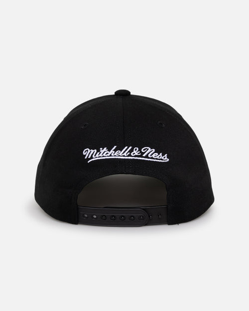 Mitchell & Ness Chicago Bulls NBA Finals Pro Crown Snapback Black