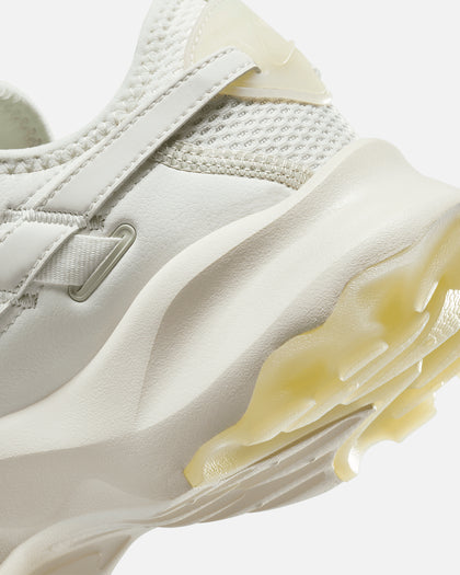 Nike Women's TC 7900 Premium Sail/Sail Sea Glass