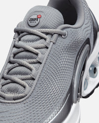 Nike Women's Air Max DN Premium Metallic Silver