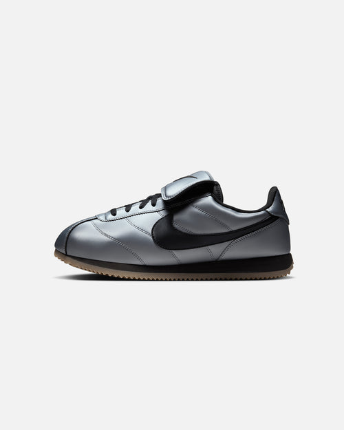 Nike Cortez SE Mtlc Cool Grey/Black-Gum Dark Brown