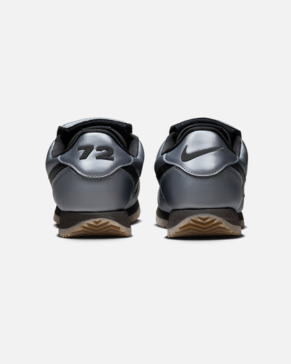 Nike Cortez SE Mtlc Cool Grey/Black-Gum Dark Brown