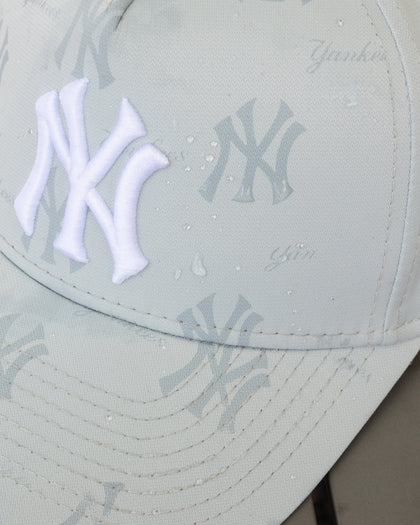 New Era New York Yankees 'Water Reactive' 9FORTY A-Frame Snapback Grey