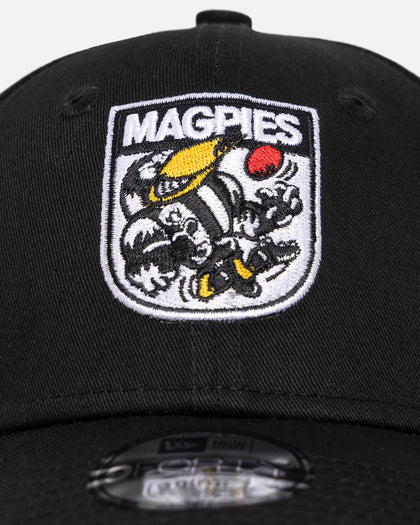 New Era Kids' Collingwood Magpies 'AFL Retro Mascot' 9FORTY Strapback OTC