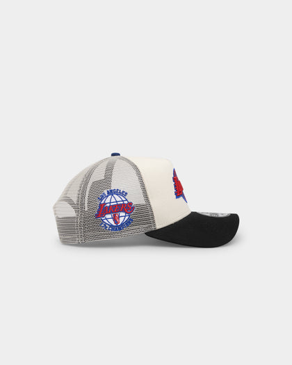 New Era Los Angeles Lakers 'Retro Mosaic' 9FORTY A-Frame Trucker Snapback White/Black
