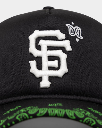 New Era San Francisco Giants 'Glow In The Dark' 9FORTY A-Frame Trucker Snapback Black/Neon Green