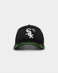New Era Chicago White Sox 'Glow In The Dark' 9FORTY A-Frame Trucker Snapback Black/Neon Green