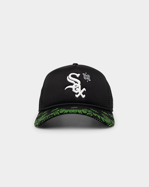 New Era Chicago White Sox 'Glow In The Dark' 9FORTY A-Frame Trucker Snapback Black/Neon Green