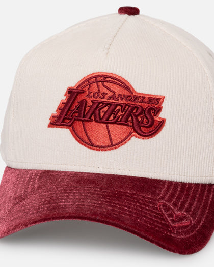 New Era Los Angeles Lakers 'Premium Corduroy Velvet' 9FORTY A-Frame Snapback Chrome White/Cardinal
