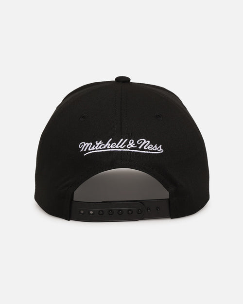 Mitchell & Ness Cleveland Cavaliers Team Colour Logo MVP Snapback Black