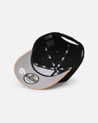 New Era Los Angeles Dodgers 'Corduroy Suede' Pre-Curved Golfer Snapback  Washed Black