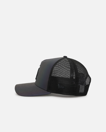 New Era Los Angeles Dodgers 'Iridescent' 9FORTY A-Frame Trucker Snapback Iridescent