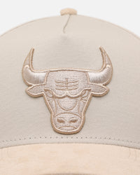 New Era Chicago Bulls 'Cream Suede' 9FORTY A-Frame Strapback Stone/Oatmilk