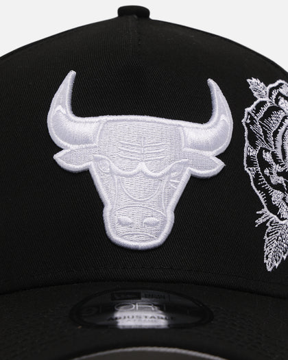 New Era Chicago Bulls 'Ornate Rose' 9FORTY A-Frame Snapback Black/White