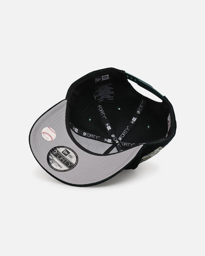New Era New York Yankees 'Plush Chenille' 9FORTY A-Frame Snapback Dark Green