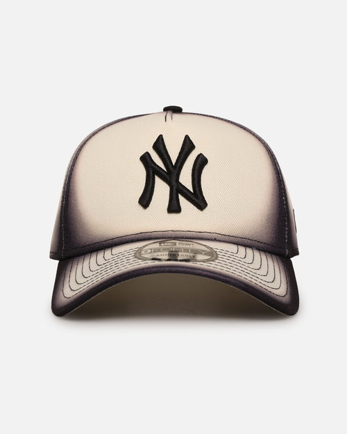 New Era New York Yankees 'Gradient Edge' 9FORTY A-Frame Snapback Black
