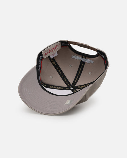 Mitchell & Ness Chicago Bulls 'Seasonal Core' MVP Snapback Khaki