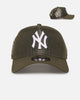 New Era New York Yankees 'Polychromatic Mesh' 9FORTY A-Frame Snapback New Olive