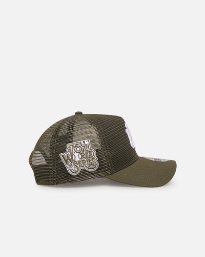 New Era New York Yankees 'Polychromatic Mesh' 9FORTY A-Frame Snapback New Olive