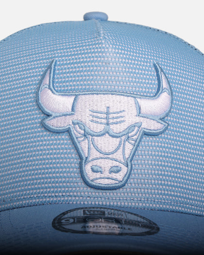 New Era Chicago Bulls 'Polychromatic Mesh' 9FORTY A-Frame Snapback Sky