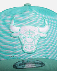 New Era Chicago Bulls 'Polychromatic Mesh' 9FORTY A-Frame Snapback Mint