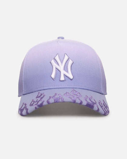 New Era New York Yankees 'Sundyed Flames' 9FORTY A-Frame Snapback Lavender