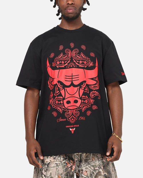 New Era Chicago Bulls Paisley Oversized T-Shirt Black