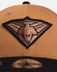 New Era Essendon Bombers 'AFL 2026' 9FORTY Strapback Med Beige