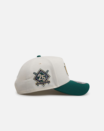 New Era Milwaukee Brewers 'Team Color Visor' 9FORTY A-Frame Snapback Chrome/Official Team Color