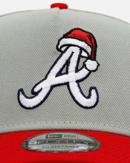 New Era Atlanta Braves 'All I Want For Christmas' 9FORTY A-Frame Snapback Green/Red
