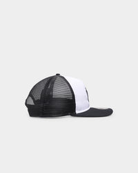 New Era New York Yankees 'Team Two-Tone' Prolight Old Golfer Trucker Snapback White/OTC