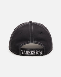 New Era New York Yankees 'Contrast Stitch' 9TWENTY Strapback Official Team Colour