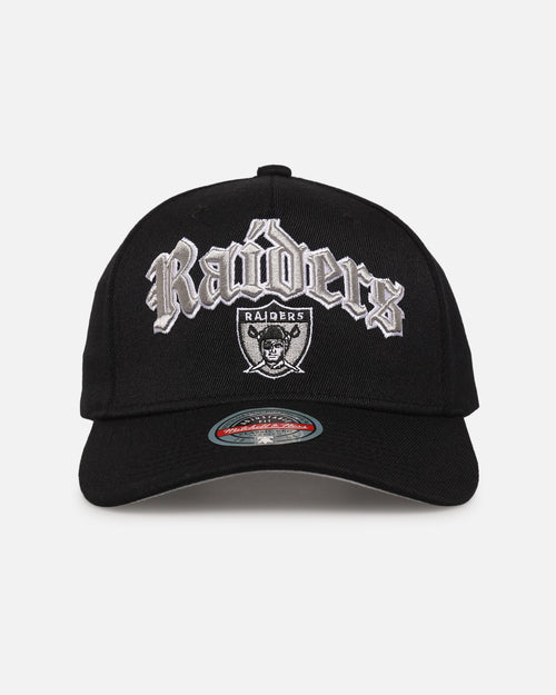 Mitchell & Ness Las Vegas Raiders 'Old English Classic' MVP Snapback Black