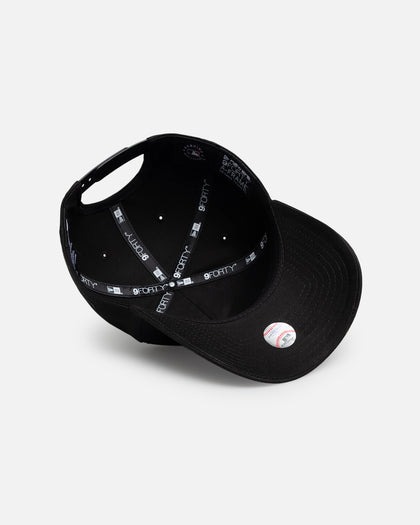 New Era Chicago White Sox "Black Metal Badge" 9Forty A-Frame Snapback Black